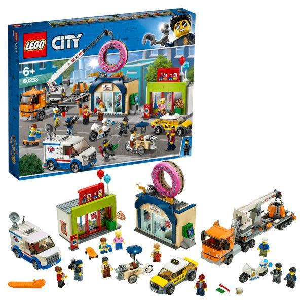 Конструктор LEGO City (арт. 60233) «Открытие магазина по продаже пончиков»