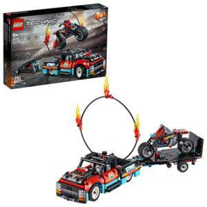 Конструктор LEGO Technic (арт. 42106) «Шоу трюков на грузовиках и мотоциклах»